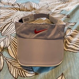 Nike Women’s Dri-Fit Visor
